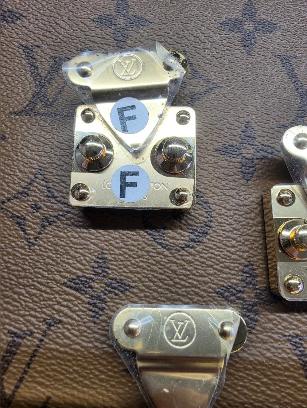 Louis Vuitton Gold Tone Metal Fastener Hardware Set